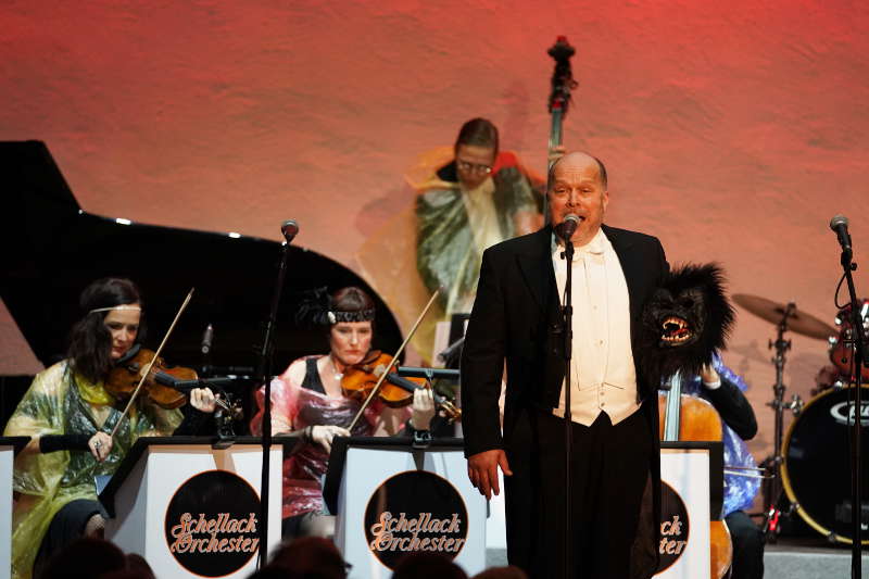 Freinsheim Von-Busch-Hof Schellack-Orchester Neujahr-Gala 2019 (Foto: Holger Knecht)