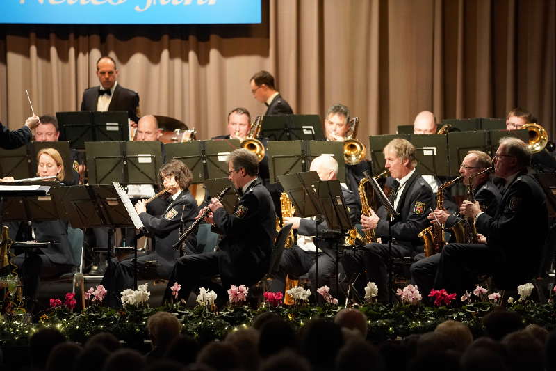 Neuhofen Neujahrskonzert Landespolizeiorchester Rheinland-Pfalz LPO (Foto: Reinhard Schnell)