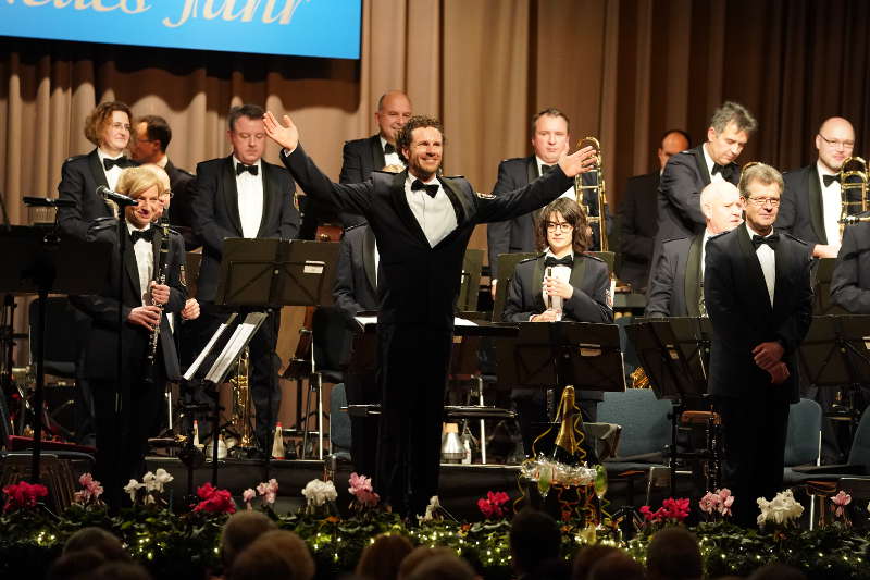 Neuhofen Neujahrskonzert Landespolizeiorchester Rheinland-Pfalz LPO (Foto: Reinhard Schnell)