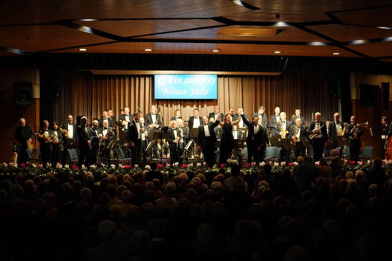Neuhofen Neujahrskonzert Landespolizeiorchester Rheinland-Pfalz LPO (Foto: Holger Knecht)