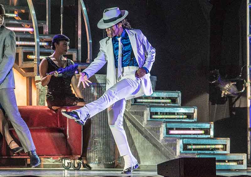 Mannheim Rosengarten Thriller Michael Jackson (Foto: Helmut Dell)