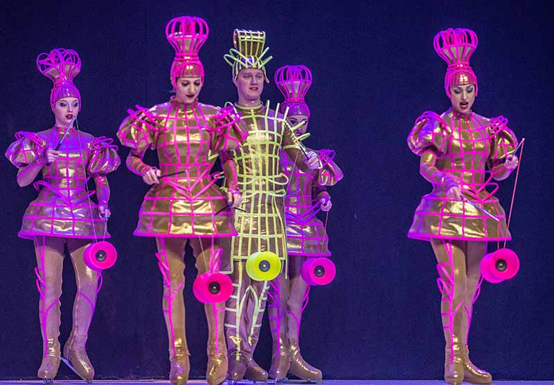 Mannheim Rosengarten Circus on Ice (Foto: Helmut Dell)