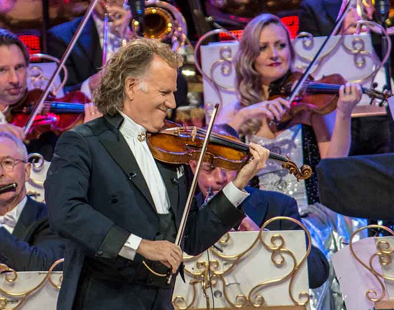 Mannheim SAP Arena André Rieu (Foto: Helmut Dell)