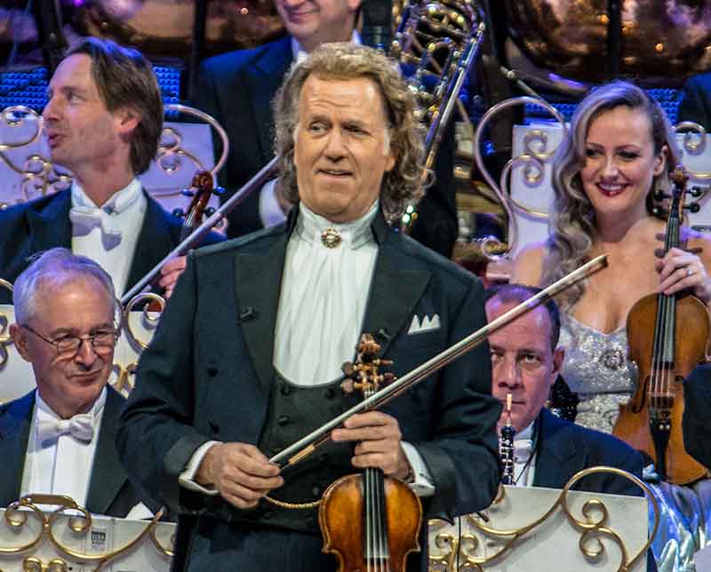 Mannheim SAP Arena André Rieu (Foto: Helmut Dell)