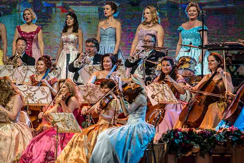 Mannheim SAP Arena André Rieu (Foto: Helmut Dell)