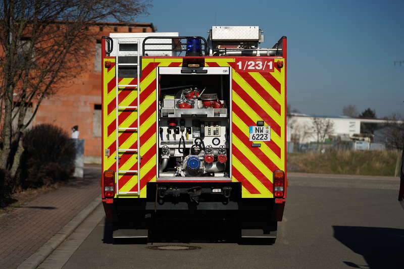 Neustadt Fahrzeugbrand (Foto: Reinhard Schnell)