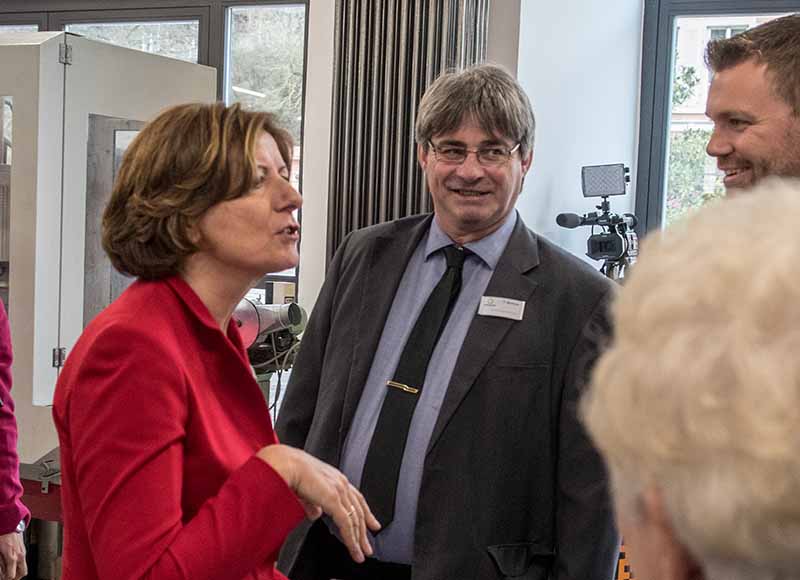 Gienanth Besuch Malu Dreyer (Foto: Helmut Dell)