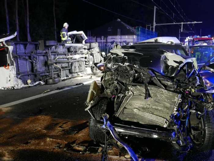 BAB5: Verkehrsunfall mit mehreren PKW © Feuerwehr Darmstadt