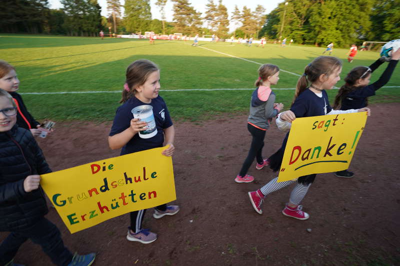 Kaiserslautern Benefizfußballspiel (Foto: Holger Knecht)