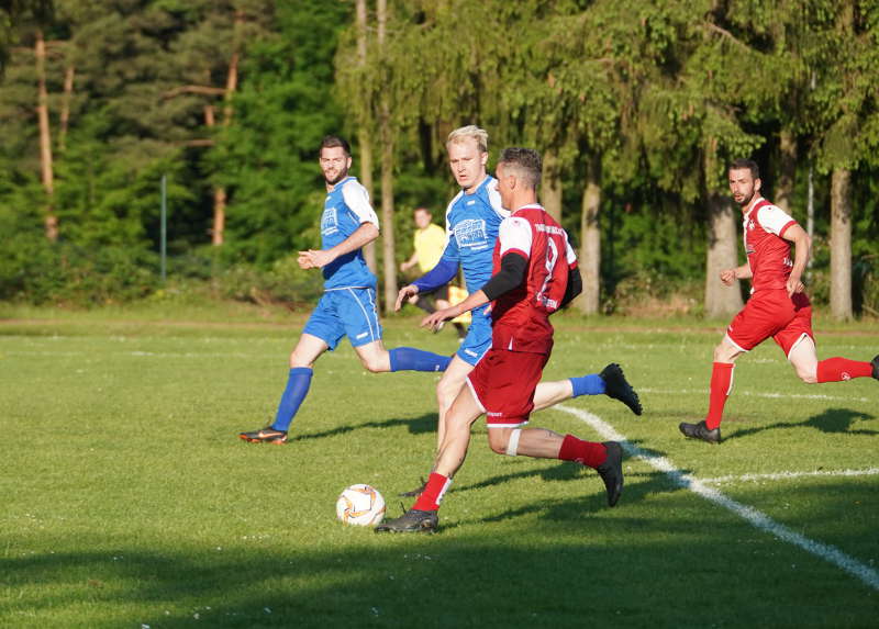 Kaiserslautern Benefizfußballspiel (Foto: Holger Knecht)