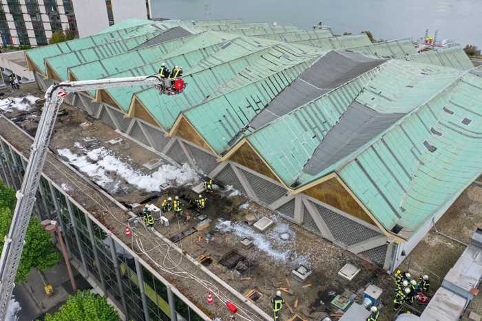 Feuerwehr Mainz: Löscharbeiten © Stadtverwaltung Mainz