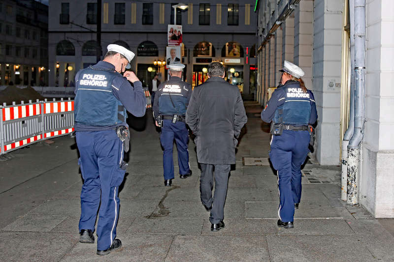 Karlsruhe KOD Führung (Foto: Klaus Eppele)