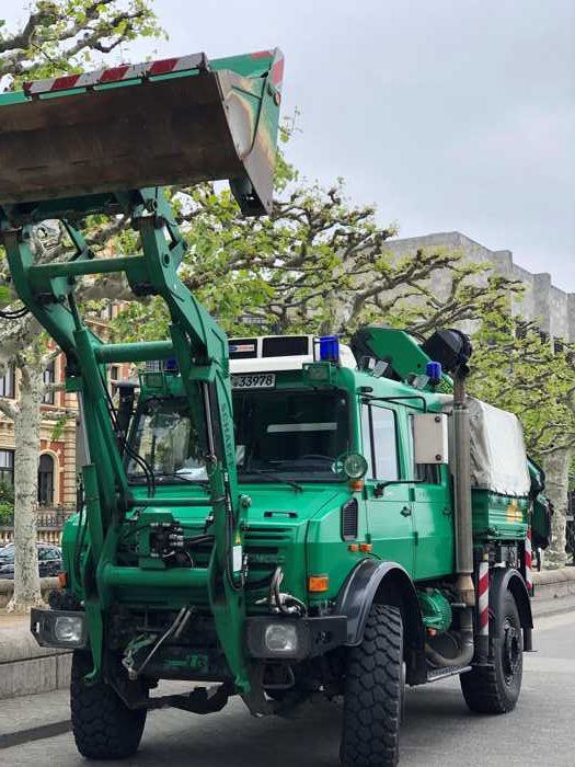 Schweres Gerät zur Bergung großer Funde - Tauchintensivtage der Technischen Einsatzeinheit (TEE)