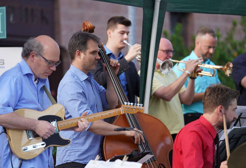 Neustadt Heim'sche Privat-Sektkellerei Blue note BIG BAND (Foto: Reinhard Schnell)