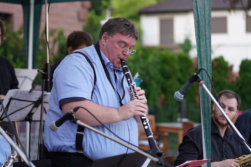 Neustadt Heim'sche Privat-Sektkellerei Blue note BIG BAND (Foto: Holger Knecht)