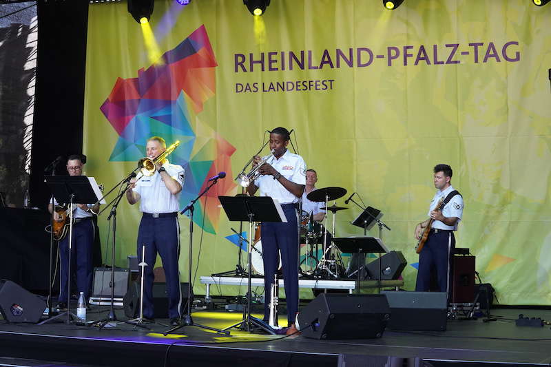 Annweiler Rheinland-Pfalz-Tag 2019 (Foto: Reinhard Schnell)