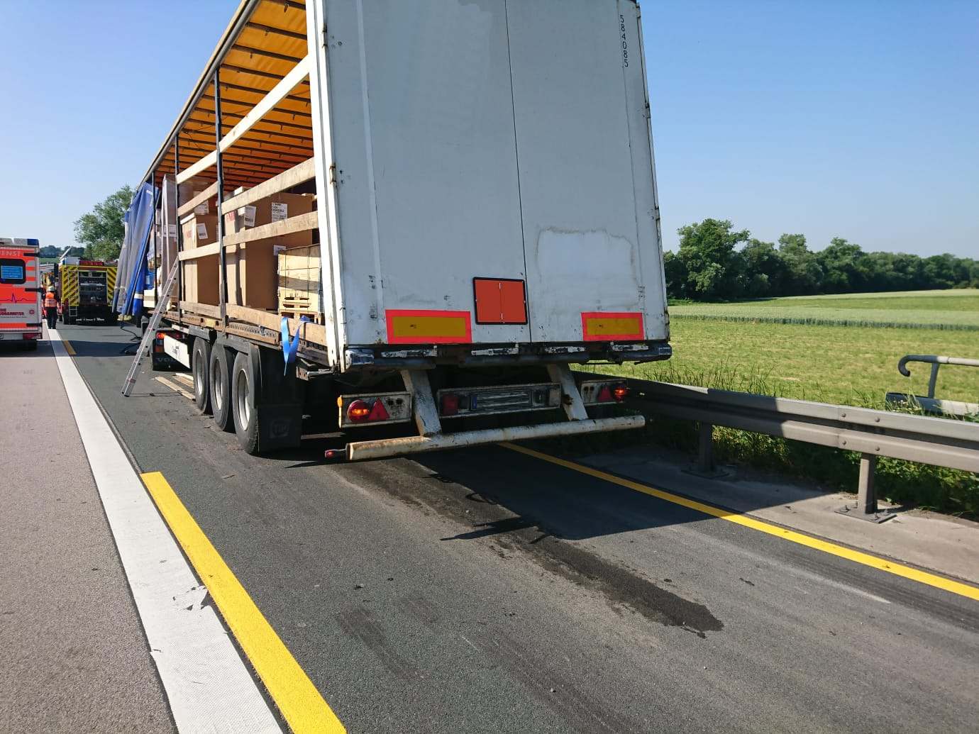 LKW mit Gefahrgut