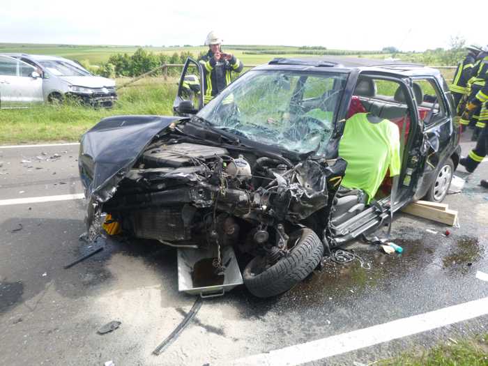 PKW der Unfallverursacherin