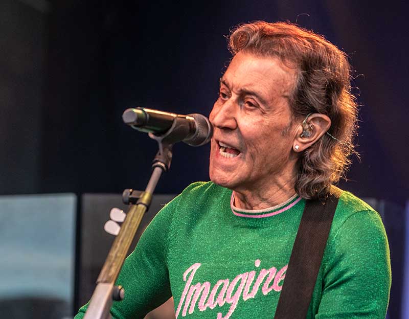 Neuleininger Burgsommer Albert Hammond 2019 (Foto: Helmut Dell)