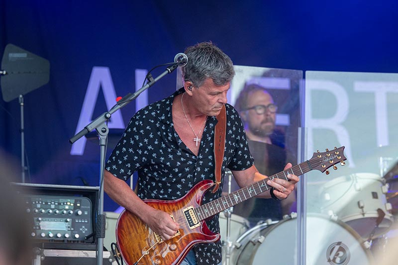 Neuleininger Burgsommer Albert Hammond 2019 (Foto: Helmut Dell)