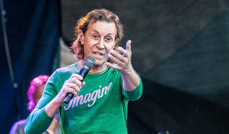 Neuleininger Burgsommer Albert Hammond 2019 (Foto: Helmut Dell)