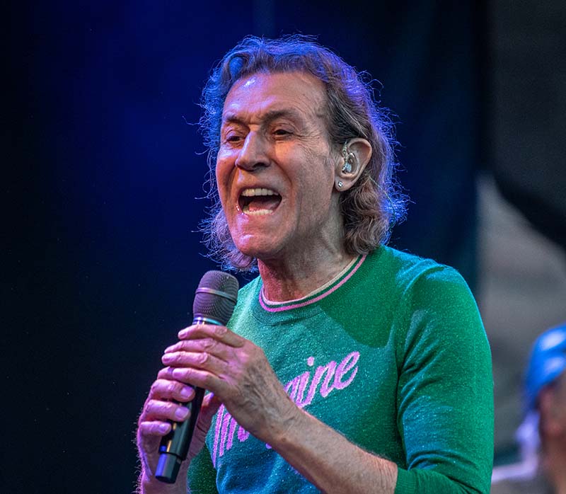 Neuleininger Burgsommer Albert Hammond 2019 (Foto: Helmut Dell)