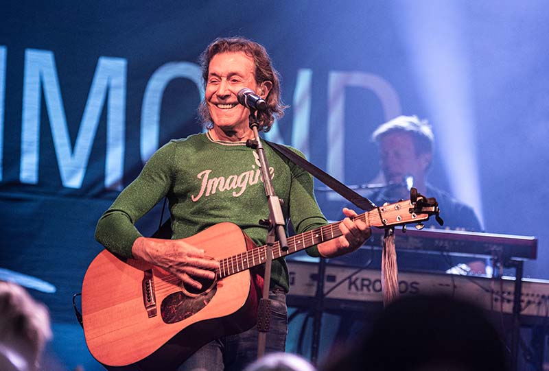 Neuleininger Burgsommer Albert Hammond 2019 (Foto: Helmut Dell)