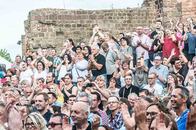 Neuleiningen Burgsommer 2019 Queen Kings (Foto: Helmut Dell)