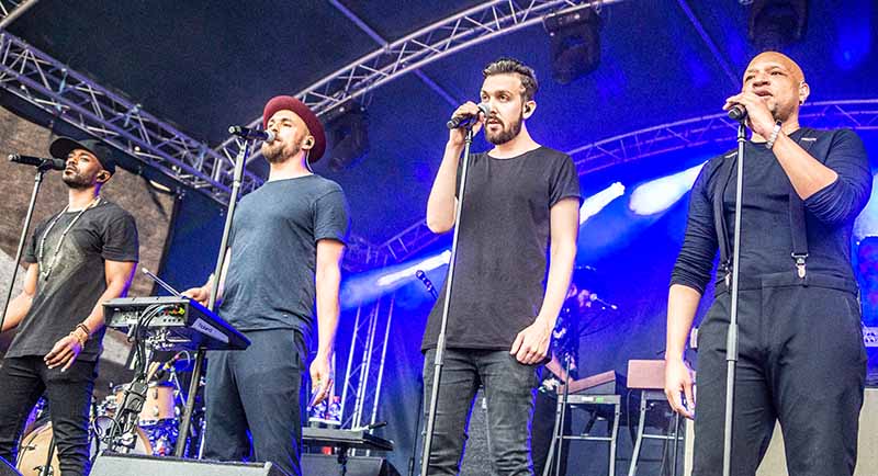 Neuleiningen Burgsommer 2019 Max Mutzke (Foto: Helmut Dell)