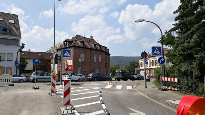 Neu angebrachte Markierungen (Foto: Stadtverwaltung Neustadt)