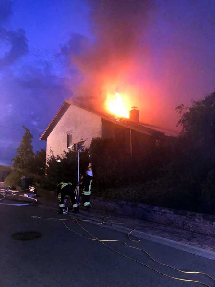 Wohnhausbrand-1© Feuerwehr der VG Weilerbach