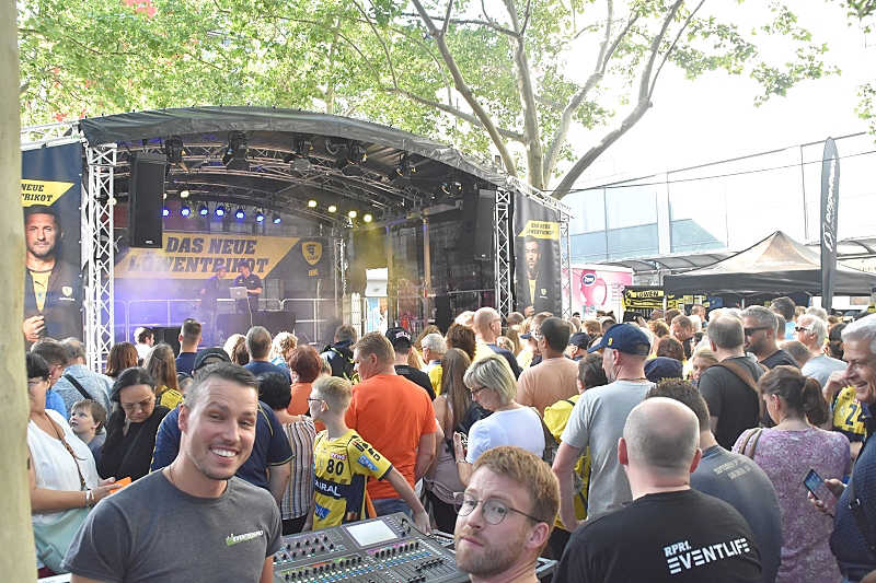 Rhein-Neckar Löwen Trikotpräsentation 2019 (Foto: LT)