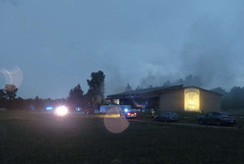 Die Einsatzstelle in Duttweiler (Foto: Feuerwehr Neustadt)