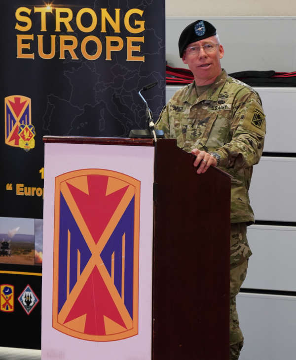 Kaiserslautern US Army Kommandowechsel 10. AAMDC (Foto: Reinhard Schnell)