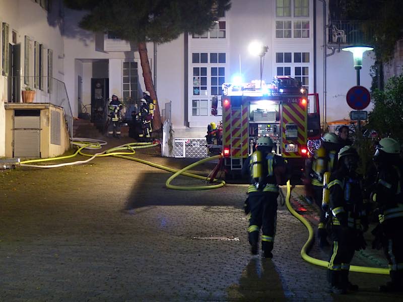 70 - 80 Personen wurden evakuiert (Foto: Feuerwehr Neustadt)