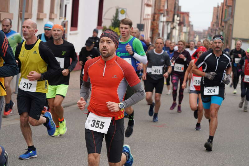 Maikammer 28. Kalmit-Berglauf 2019 (Foto: Reinhard Schnell)