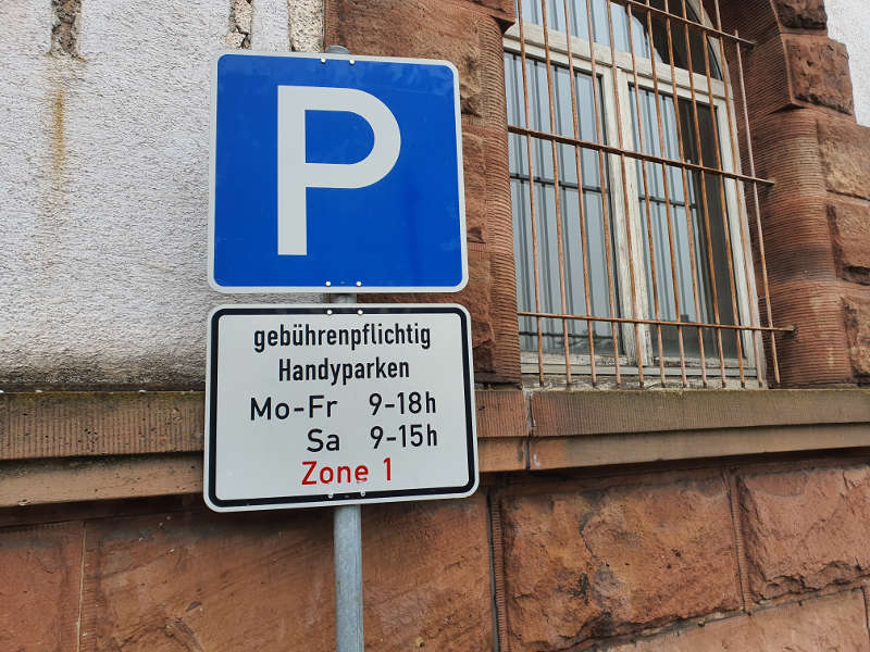 Neustadt Parkplatz Konrad-Adenauer-Straße (Foto: Reinhard Schnell)