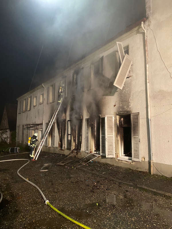 Das Gebäude ist unbewohnbar (Foto: Presseteam der Feuerwehr VG Edenkoben)