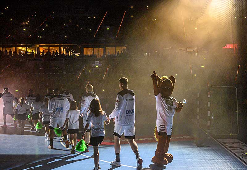 Mannheim Handball Nationalmannschaft Deutschland Island (Foto: Helmut Dell)