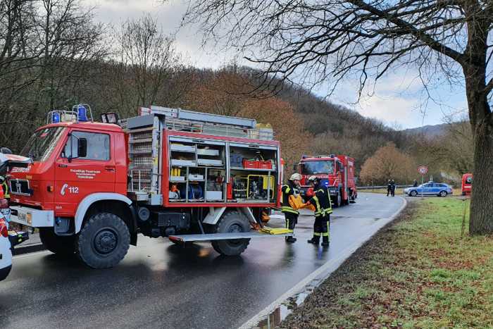 Verkehrsunfall-3 © Feuerwehr VG Rüdesheim