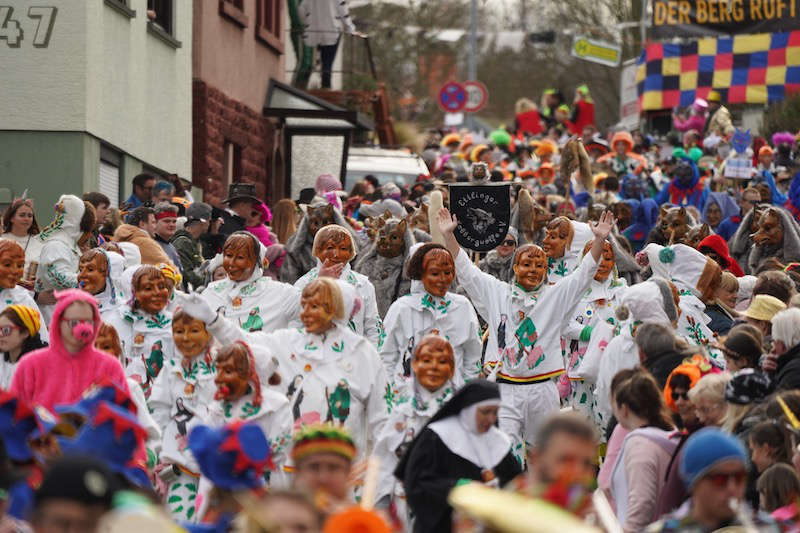 Ettlingen Schöllbronn Fasenachtsumzug 2020 (Foto: Holger Knecht)