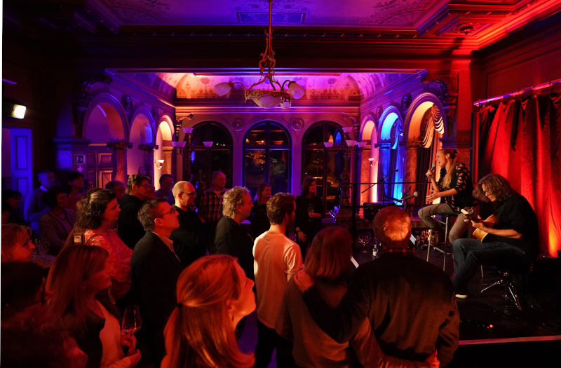 Neustadt Weinstraße Villa Böhm Treppenhauskonzert 2020 Sandie Wollasch Matthias Hautsch (Foto: Reinhard Schnell)