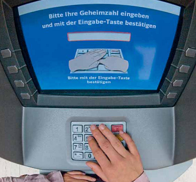 Symbolbild, Bankautomat, Tastatur, Geld abheben, Pin, Betrug