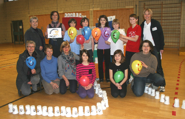 img-143848-Spende_zz2011_Gruppenbild-1.jpg