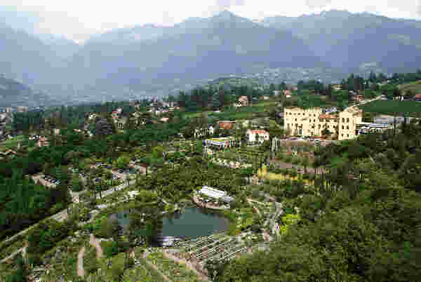 Blick auf Schloss Trautmannsdorff