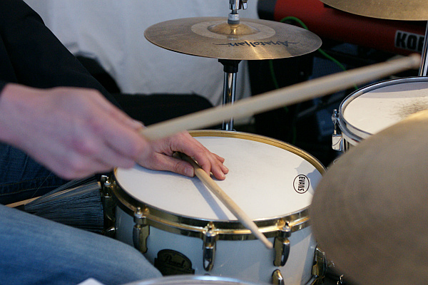 img-138476-Musikinstrumente-Schlagzeug-001.jpg