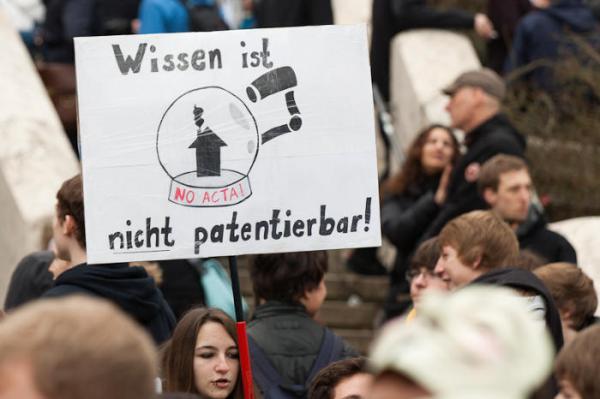 2. Demonstration gegen Das Anti-Counterfeiting Trade Agreement, kurz ACTA in Dortmund