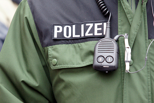 Schwerer Landfriedensbruch bei Freizeitfußball-Turnier in WieslochSchwerer Landfriedensbruch bei Freizeitfußball-Turnier in Wiesloch