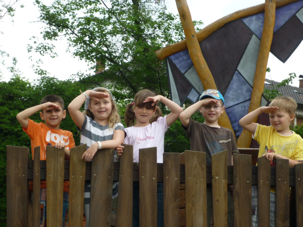 Vorschulkinderausflug zum Spielplatz auf der Neustadter Festwiese