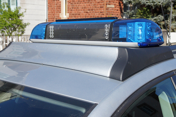 img-131684-Polizei-Fahrzeug-004_2.jpg